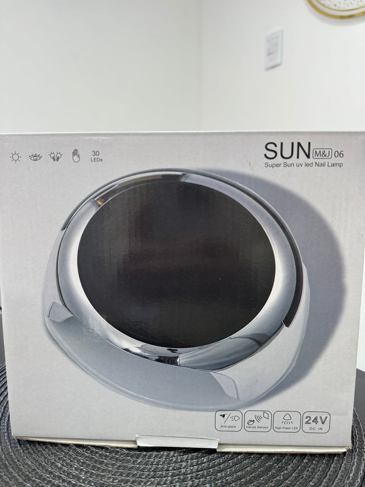 Lámpara Cabina LED/UV SUN M&J 06 – 30 LEDs 248w
